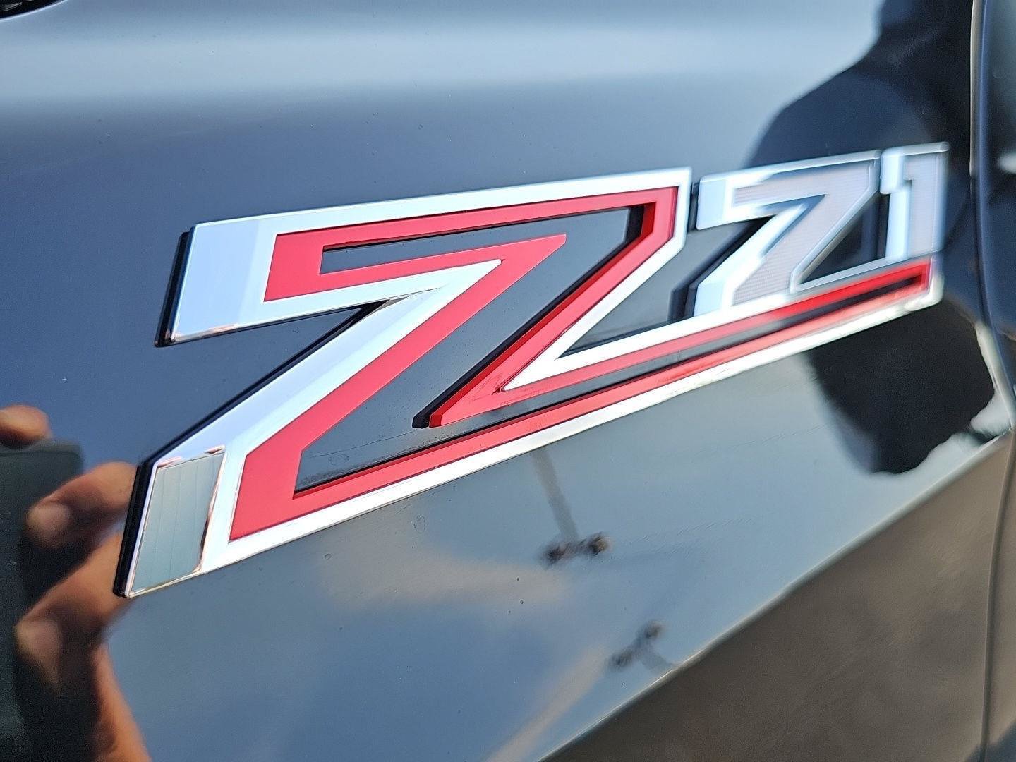 Used 2025 Chevrolet Tahoe Z71 AWD/4WD image 33