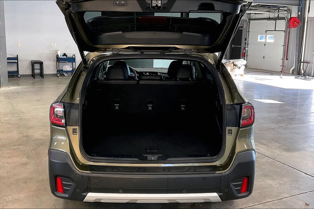 Used 2021 Subaru Outback Limited AWD/4WD image 5