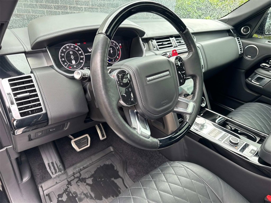 Certified 2021 Land Rover Range Rover SV Autobiography Dynamic image 24