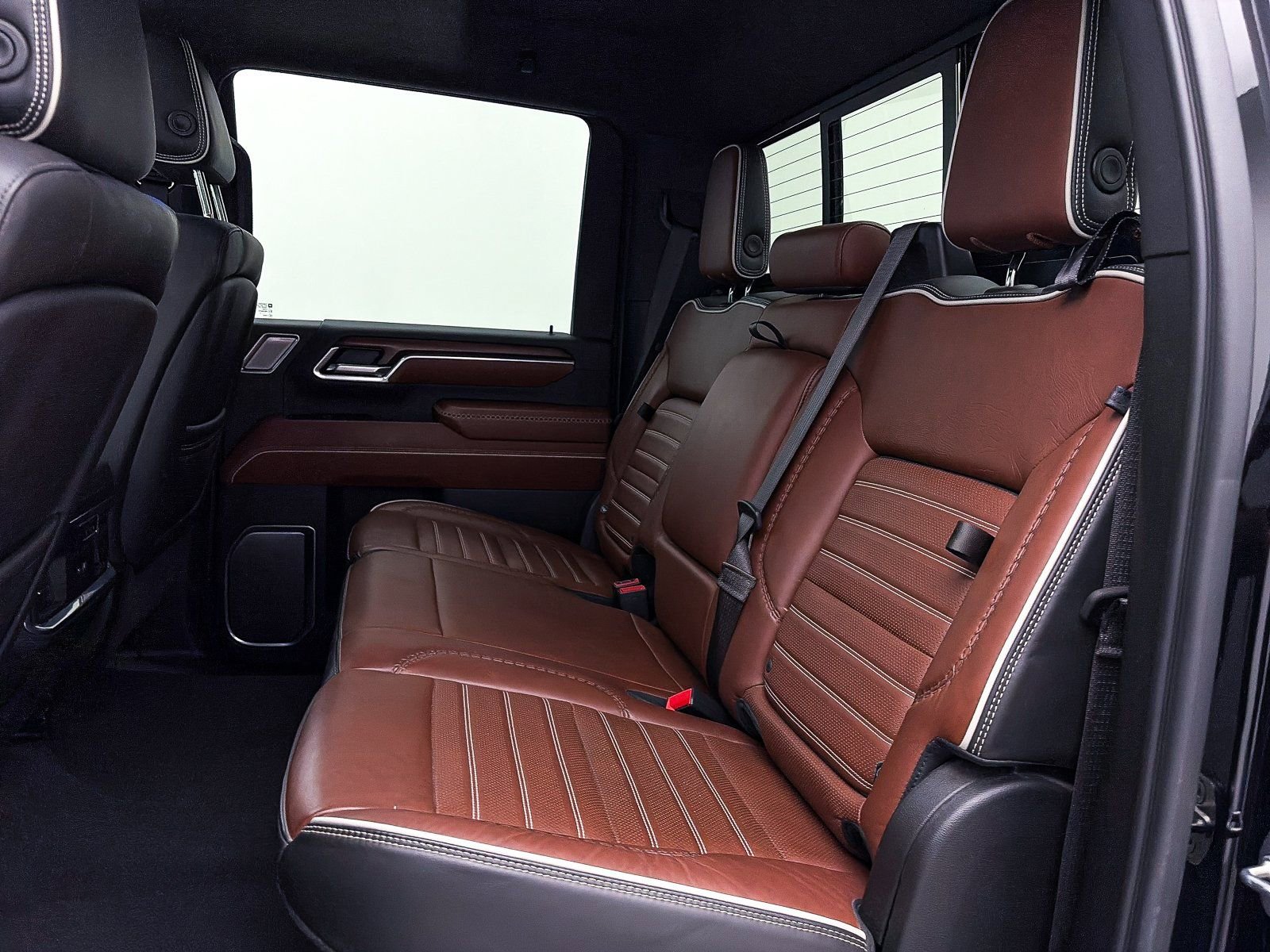 Used 2024 GMC Sierra 2500 Denali Ultimate image 41