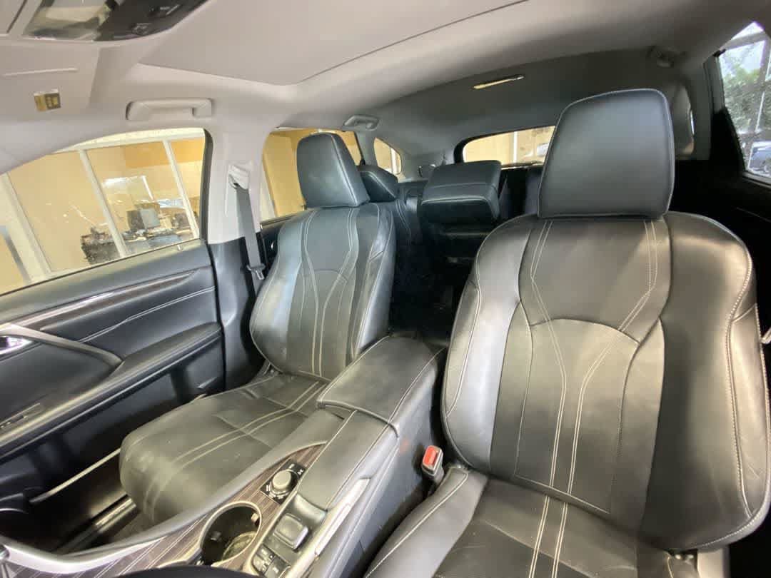Used 2018 Lexus RX 350L Luxury w/ Accessory Package AWD/4WD image 13