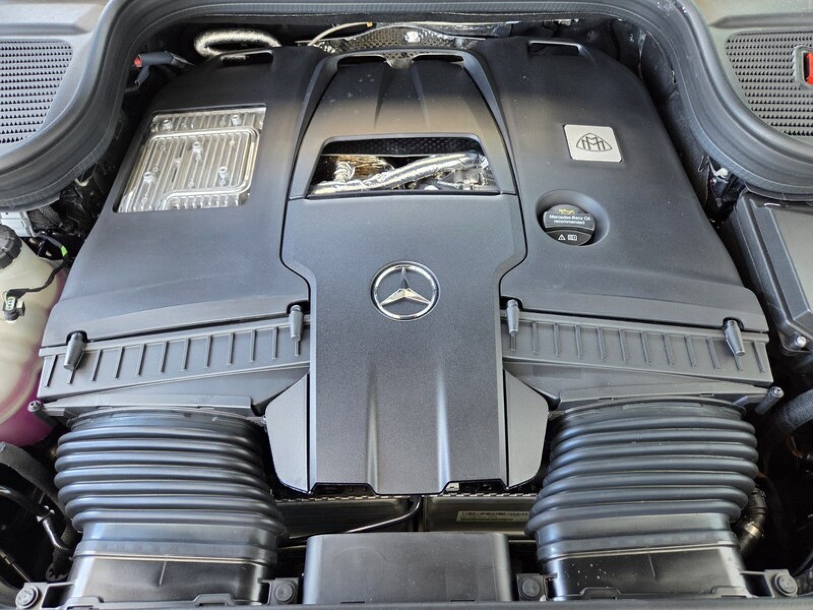 New 2026 Mercedes-Benz Maybach GLS 600 4MATIC image 23