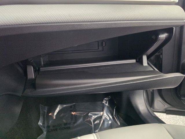 Used 2025 Toyota Camry SE w/ Multimedia Upgrade Package FWD image 29