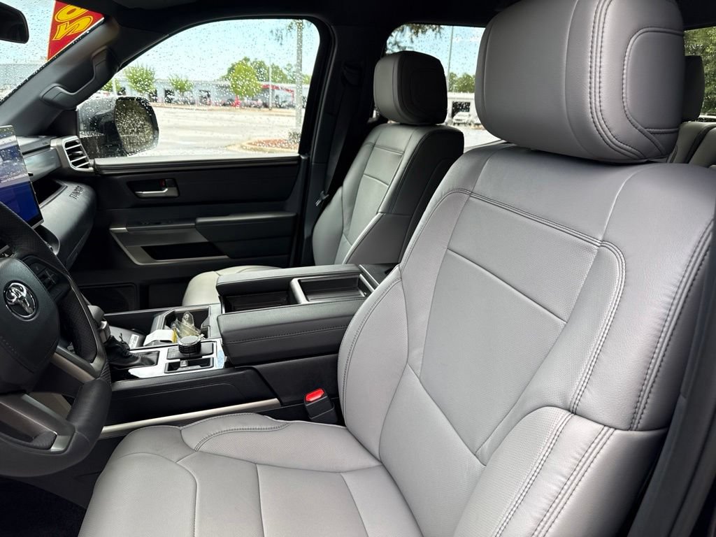 Used 2026 Toyota Tundra SR5 w/ SR5 Premium Package AWD/4WD image 10