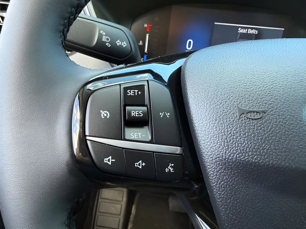 Certified 2024 Ford Escape Active AWD/4WD image 15