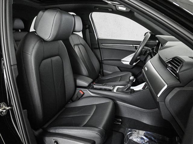 Certified 2025 Audi Q3 2.0T Premium Plus w/ Premium Plus Package image 22