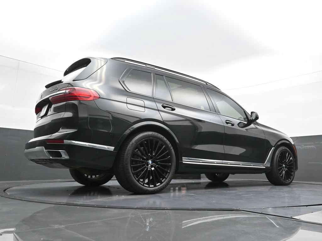 Used 2022 BMW X7 xDrive40i w/ Executive Package AWD/4WD image 29