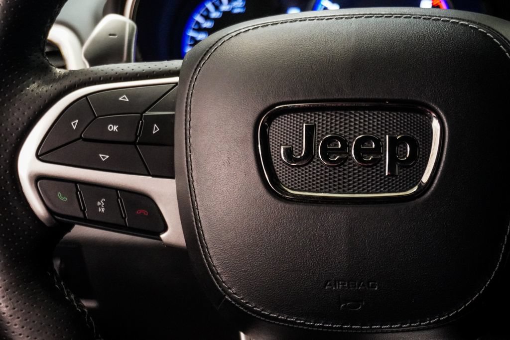 Used 2018 Jeep Grand Cherokee Trackhawk AWD/4WD image 15