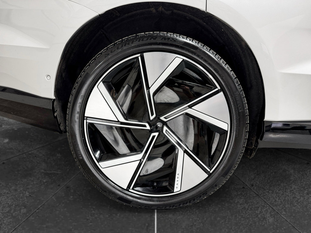 Used 2025 Volvo EX90 Plus image 37