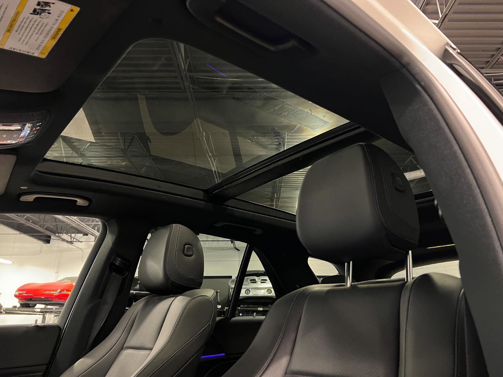 Used 2022 Mercedes-Benz GLE 350 4MATIC w/ AMG Line Exterior image 24