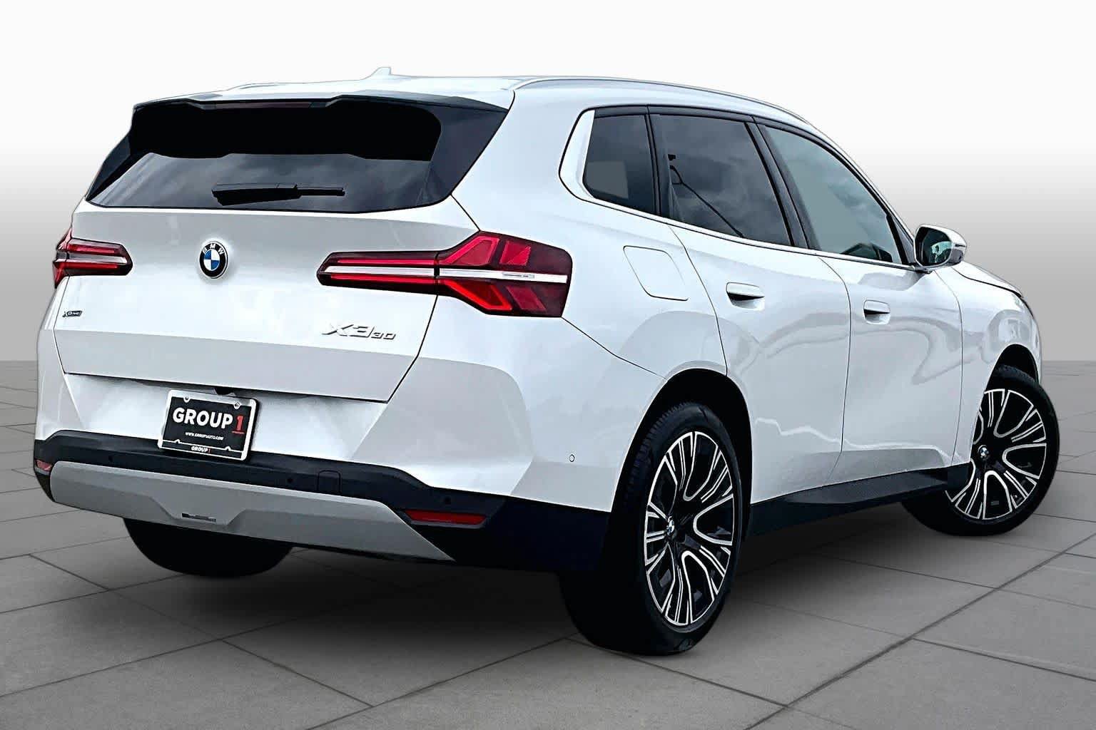 Used 2025 BMW X3 xDrive30i w/ Premium Package AWD/4WD image 13