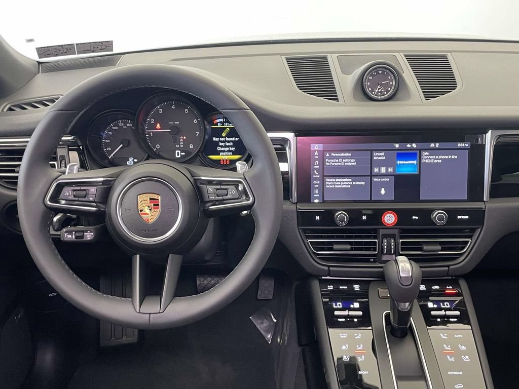 New 2026 Porsche Macan AWD/4WD image 26