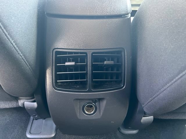 Used 2010 Ford Edge SEL AWD/4WD image 18