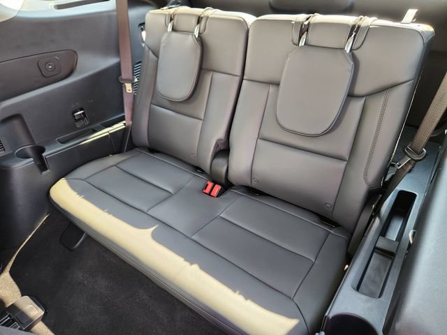 New 2026 Ford Explorer Active w/ Active Comfort Package AWD/4WD image 16
