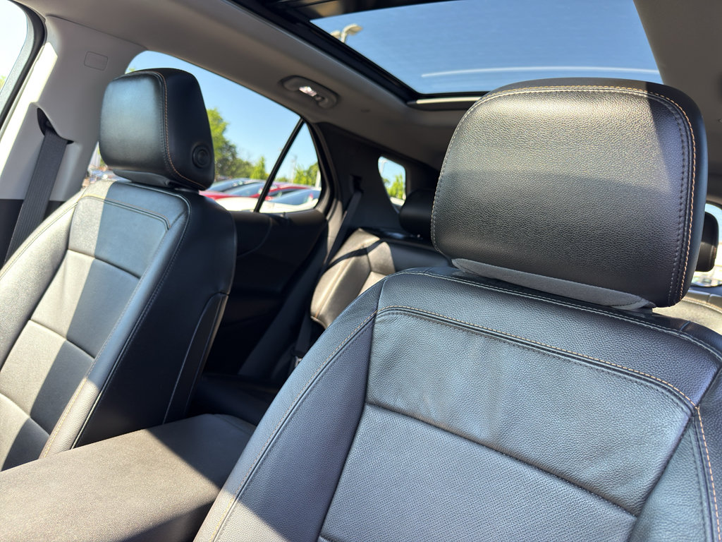 Used 2020 Chevrolet Equinox LT w/ Midnight Edition FWD image 27