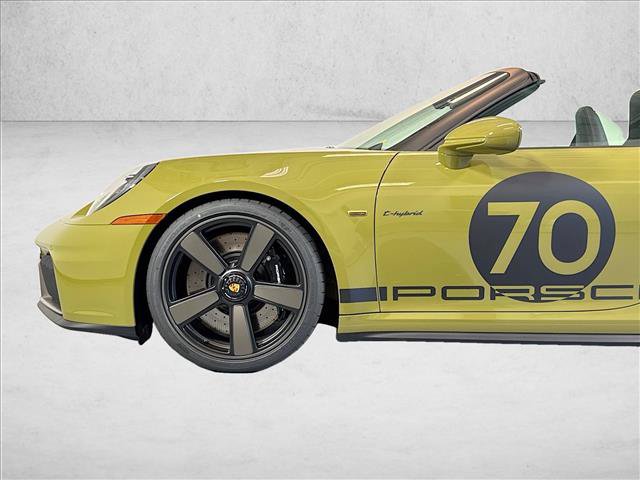 New 2026 Porsche 911 GTS RWD image 27