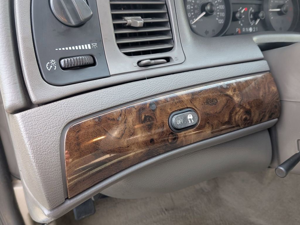 Used 2010 Mercury Grand Marquis LS image 20