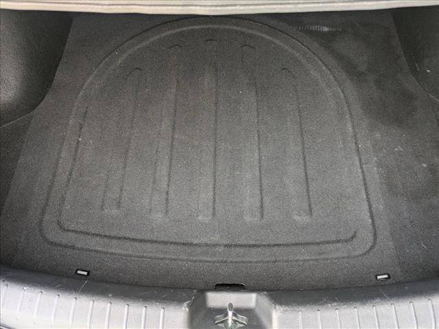 Used 2023 Kia Forte LXS image 7