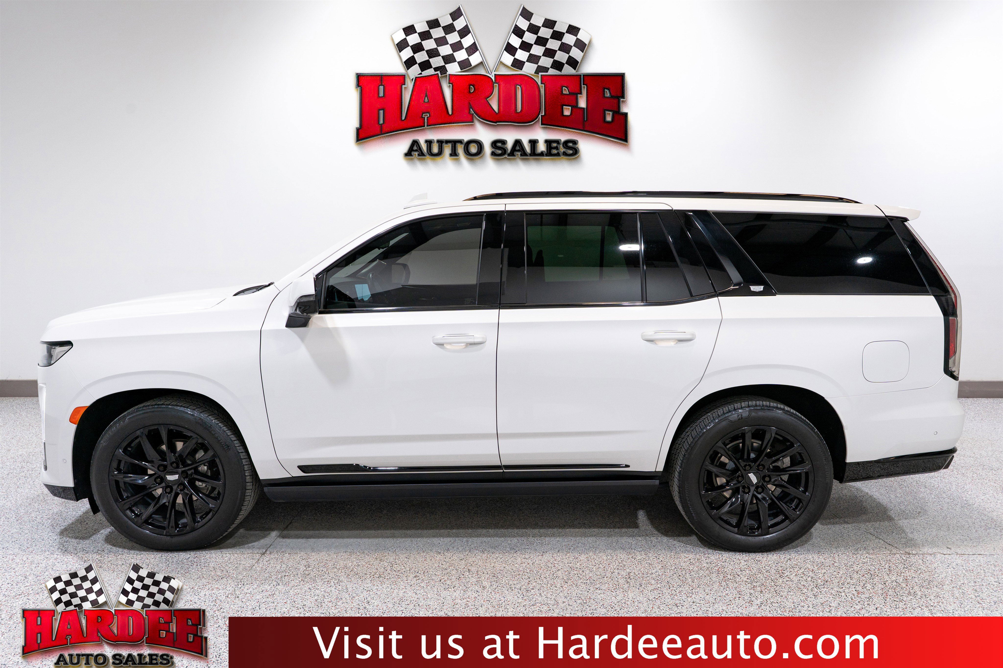 Used 2023 Cadillac Escalade Sport Platinum w/ LPO, ONYX Package image 1