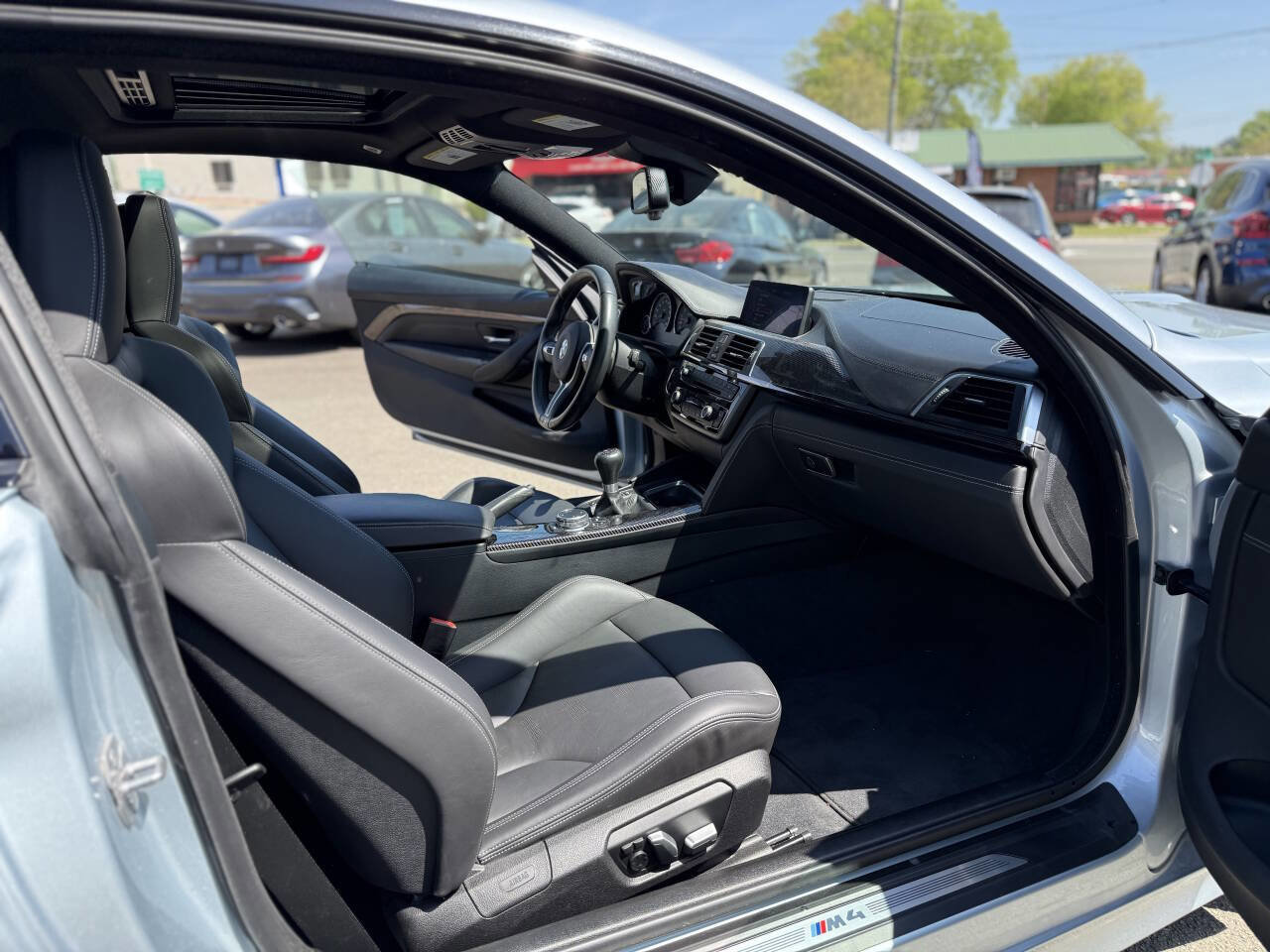 Used 2016 BMW M4 Coupe image 21