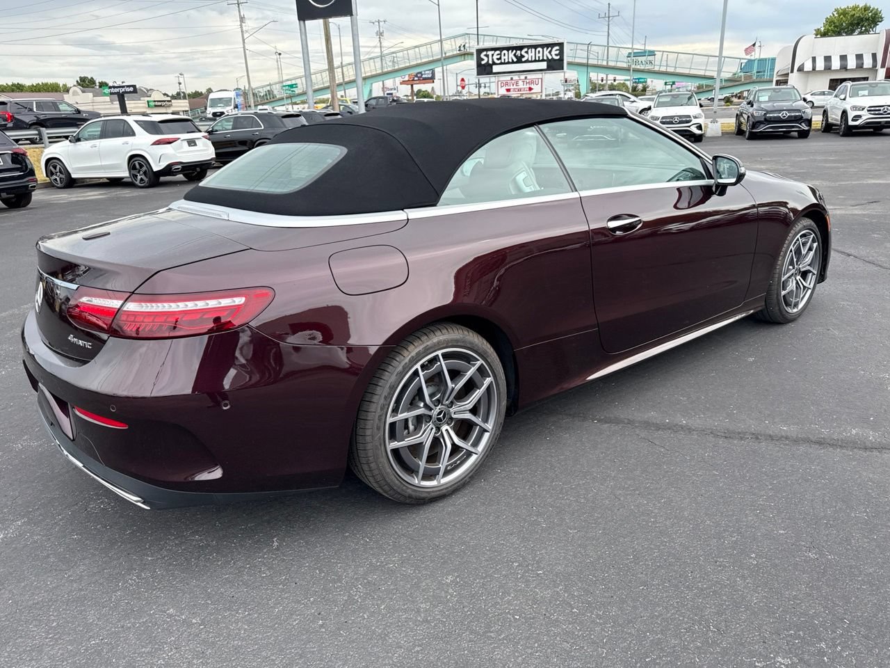 Used 2023 Mercedes-Benz E 450 4MATIC Cabriolet image 6