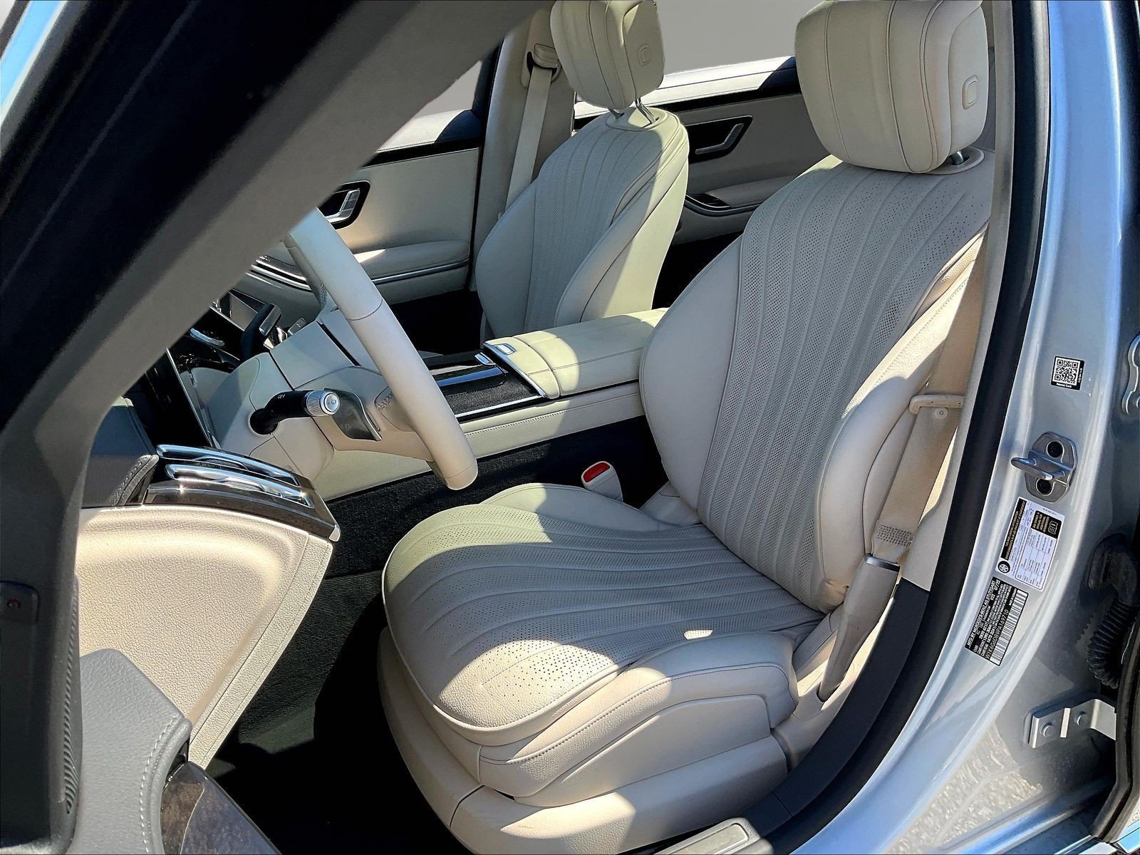 Certified 2023 Mercedes-Benz S 500 4MATIC image 23