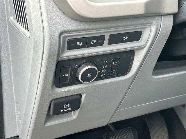 Certified 2022 Ford F150 XLT w/ Equipment Group 302A High image 31