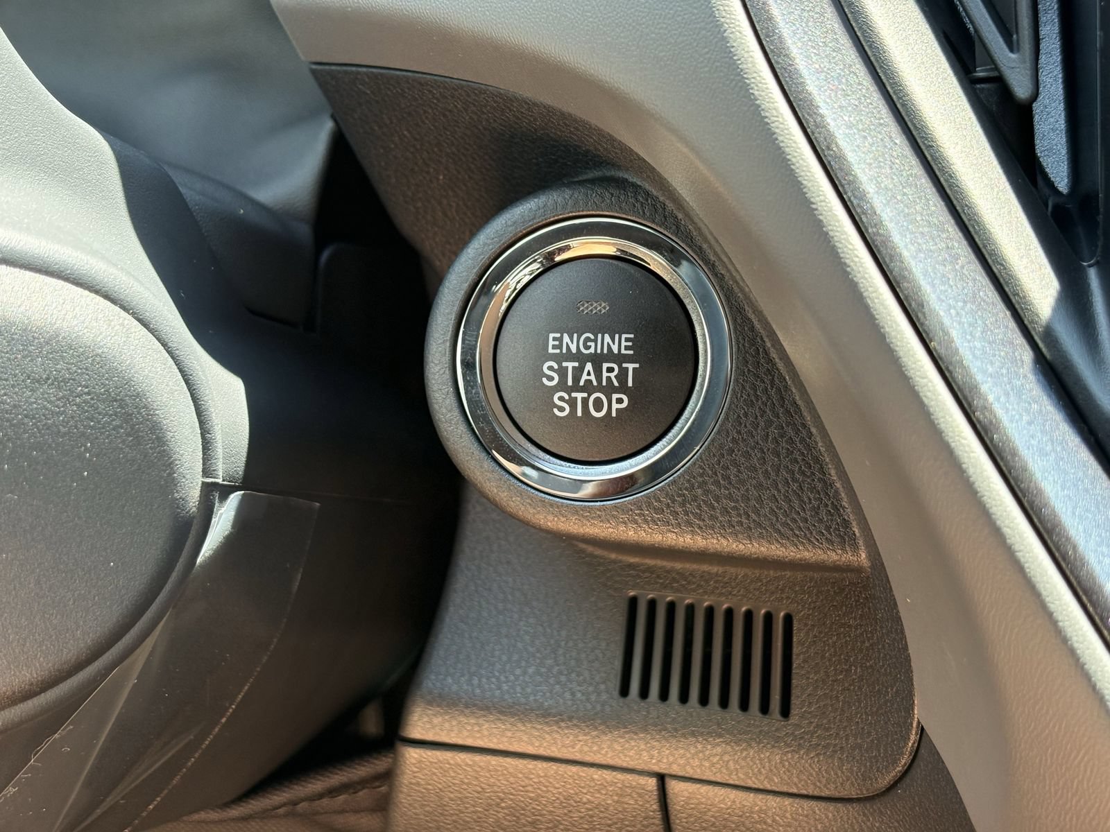New 2026 Subaru Crosstrek 2.5i Sport w/ Crosstrek Mirror Package AWD/4WD image 18