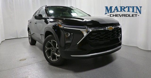 New 2026 Chevrolet Trax LT w/ Driver Confidence Package