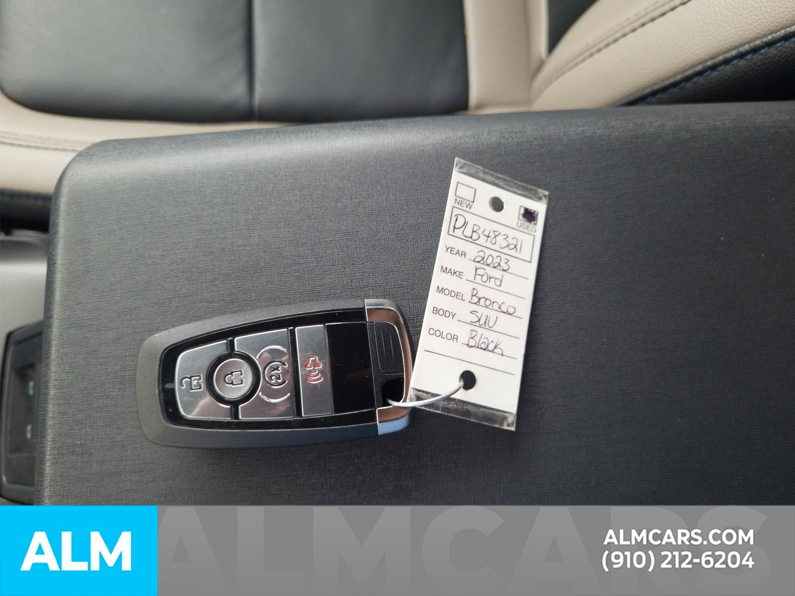 Used 2023 Ford Bronco Wildtrak image 35