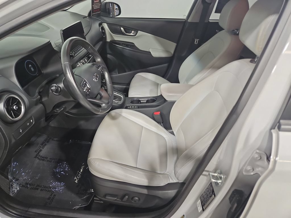 Used 2023 Hyundai Kona Limited w/ Cargo Package FWD image 10