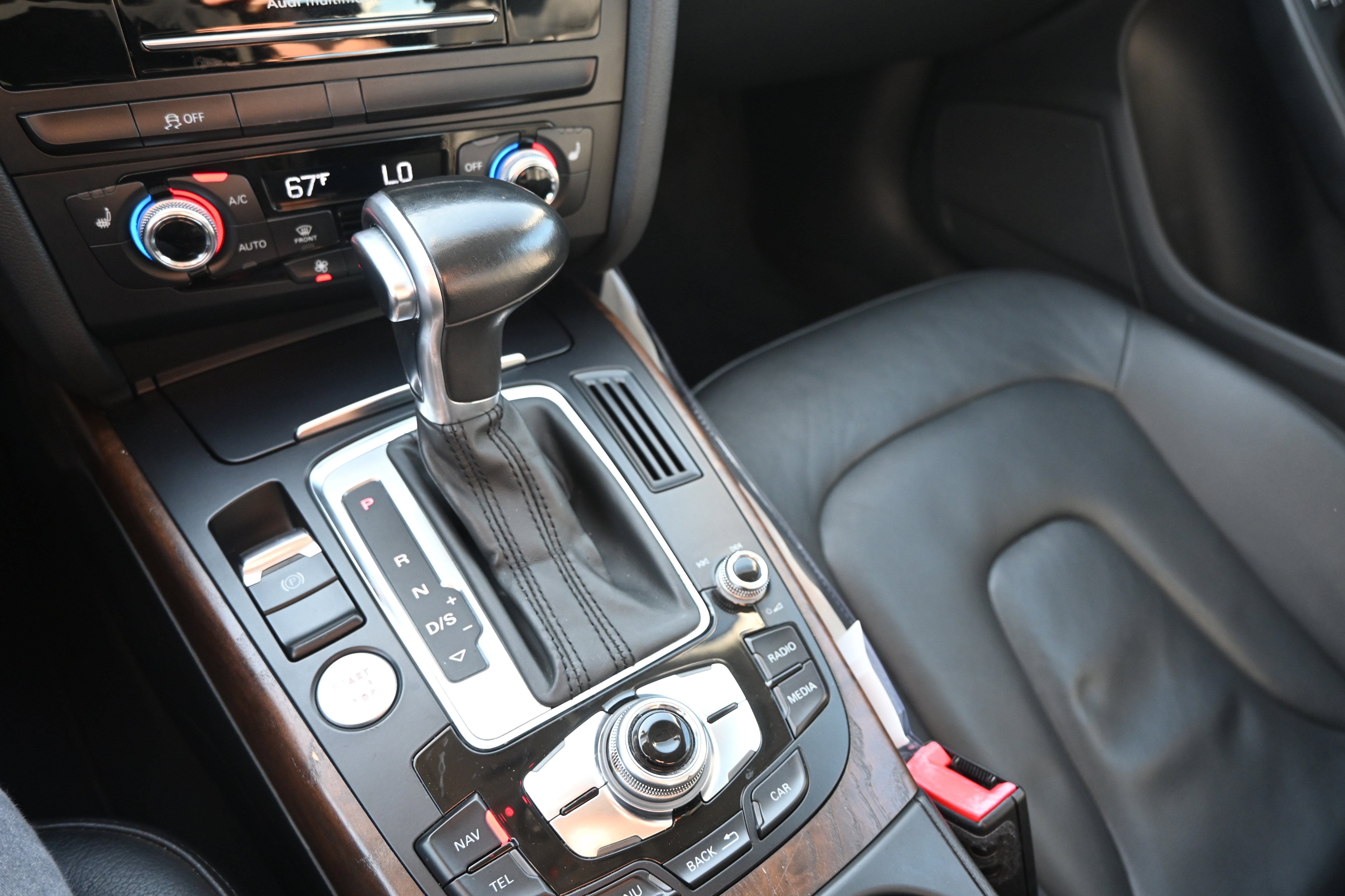 Used 2016 Audi A4 2.0T Premium w/ Audi MMI Navigation Plus image 35