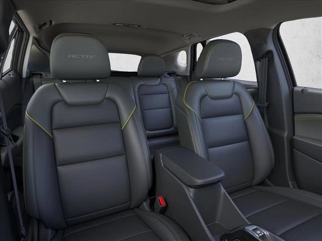 New 2026 Chevrolet Trax ACTIV w/ Sunroof Package FWD image 16