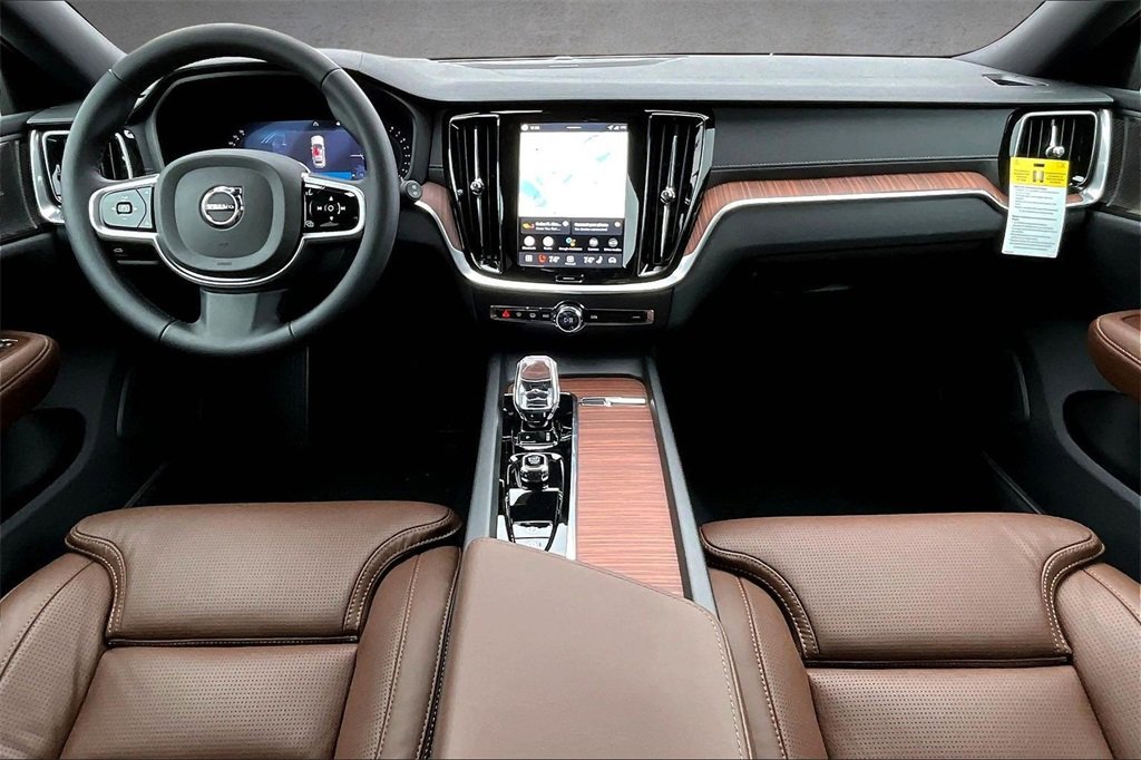 New 2026 Volvo V60 B5 Cross Country Ultra w/ Climate Package image 5