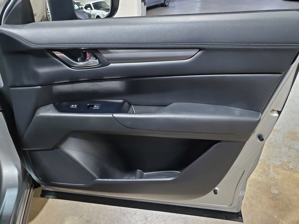 Used 2018 MAZDA CX-5 Touring AWD/4WD image 16