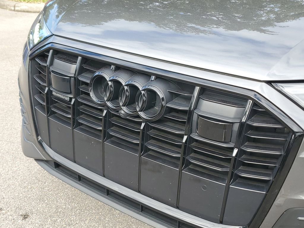 Used 2023 Audi Q7 3.0T Prestige image 9