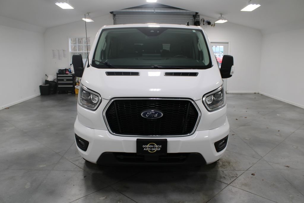Used 2023 Ford Transit 350 XLT image 3