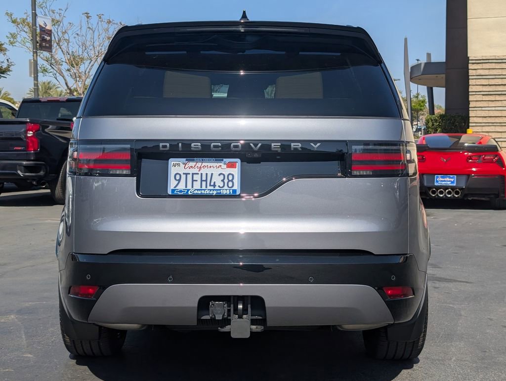 Used 2025 Land Rover Discovery Dynamic SE AWD/4WD image 11