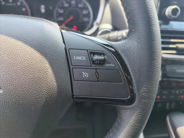 Used 2023 Mitsubishi Eclipse Cross SE AWD/4WD image 15