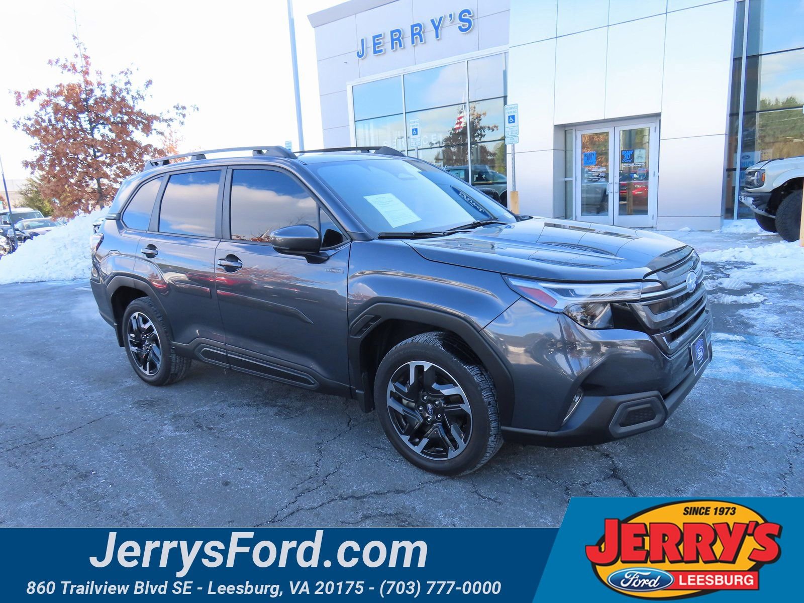 Used 2025 Subaru Forester Limited w/ Popular Package image 1