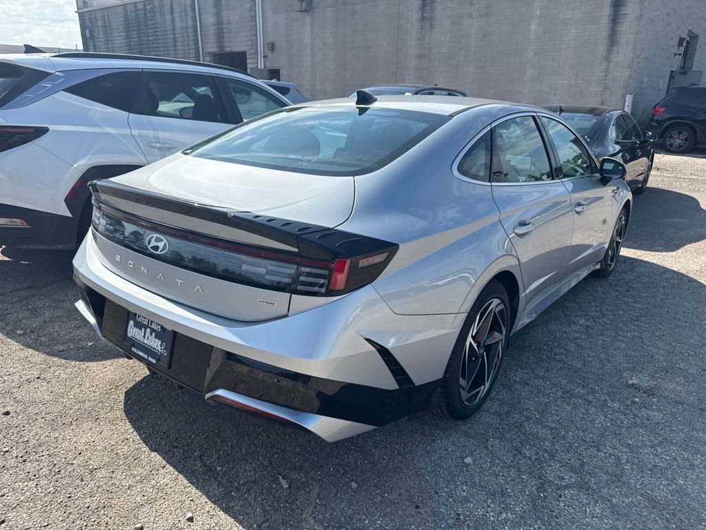 Certified 2026 Hyundai Sonata SEL AWD/4WD image 5