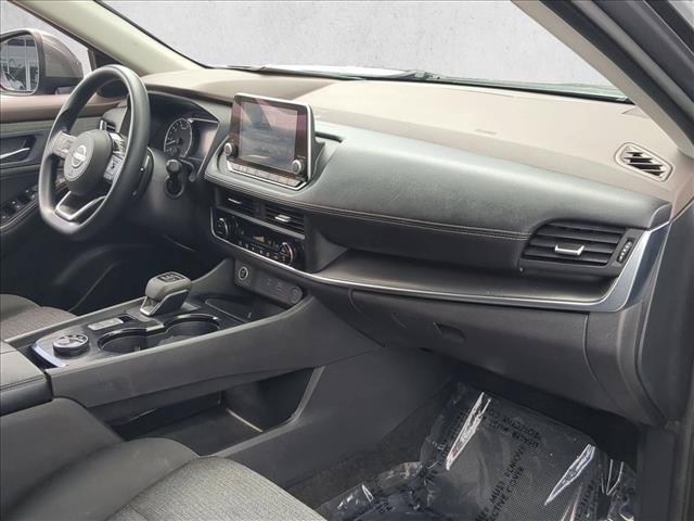 Used 2023 Nissan Rogue SV AWD/4WD image 20