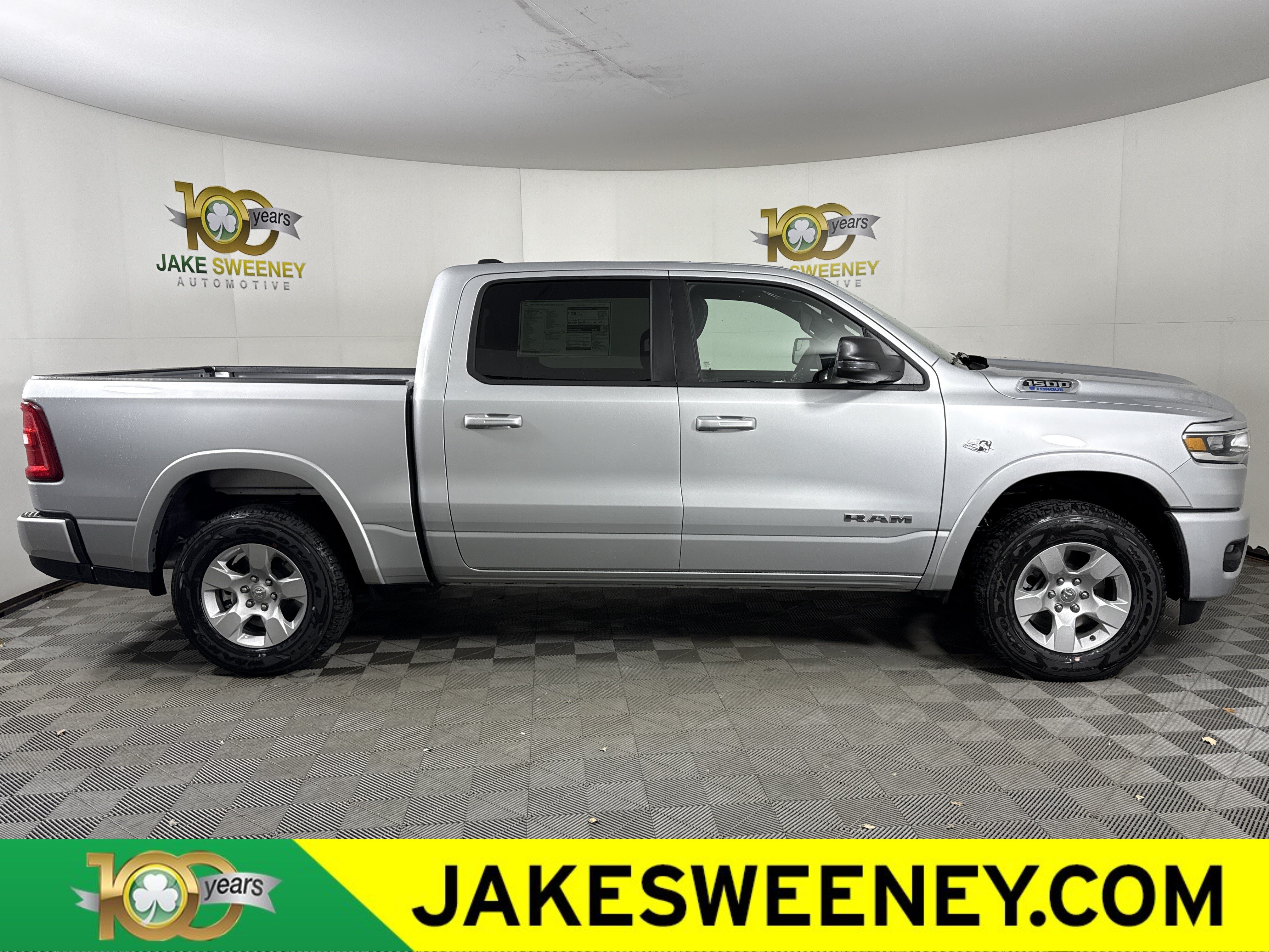 New 2026 RAM 1500 Big Horn AWD/4WD image 11