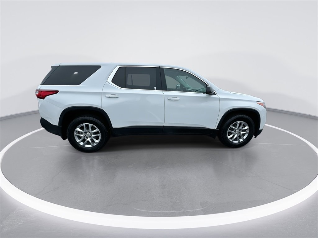 Used 2020 Chevrolet Traverse LS w/ LPO, Blackout Package image 9