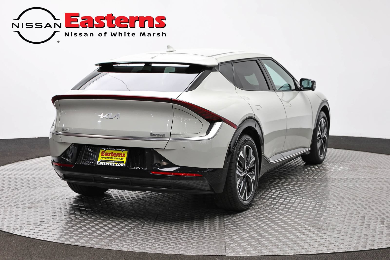 Used 2022 Kia EV6 Wind w/ Wind Technology Package AWD/4WD image 5
