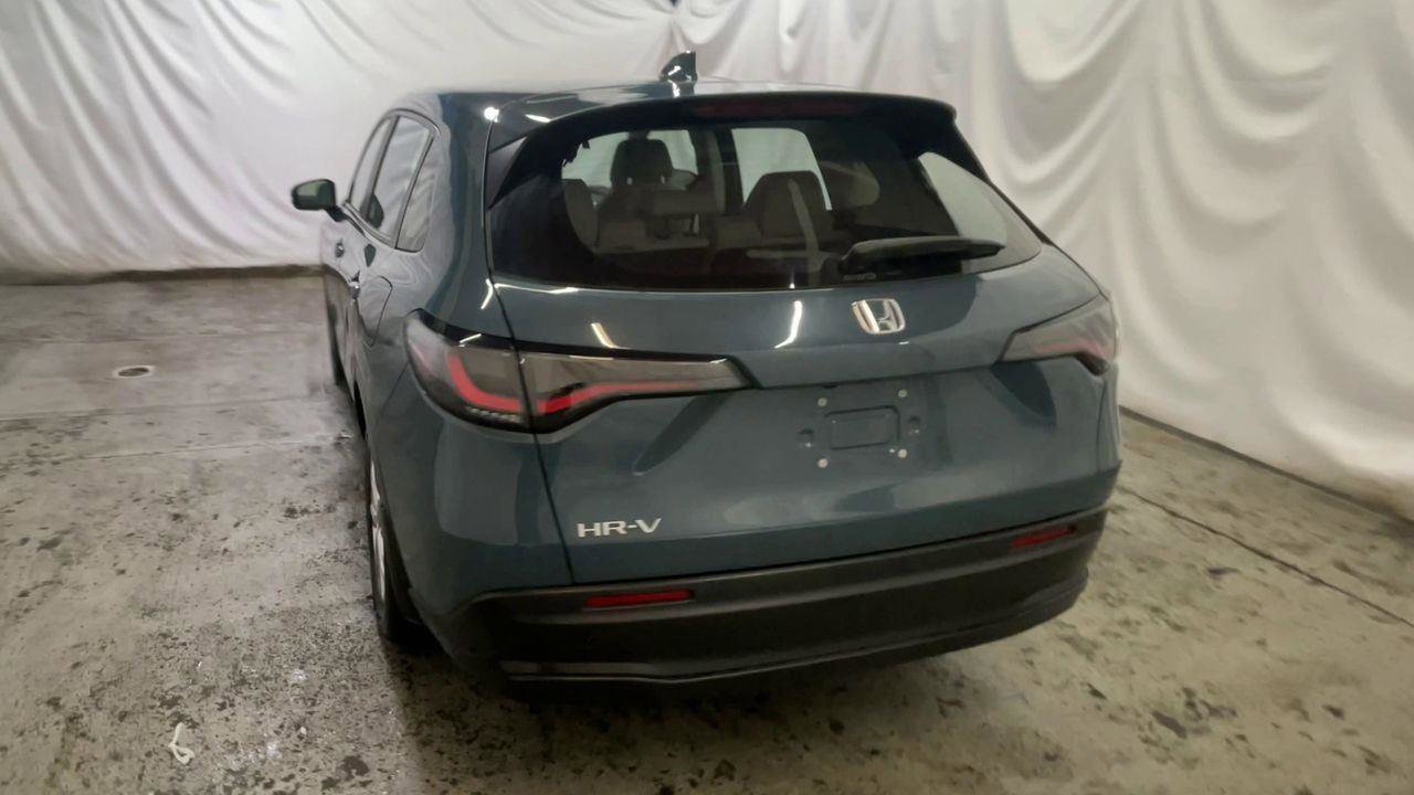 Certified 2025 Honda HR-V LX image 7