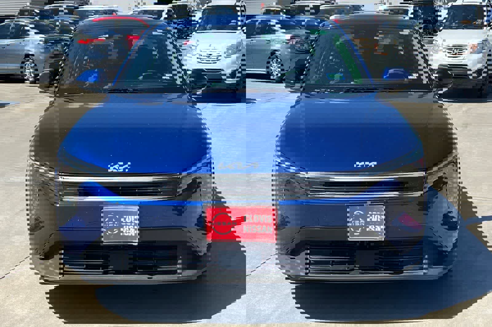 Used 2025 Kia K4 LXS image 11