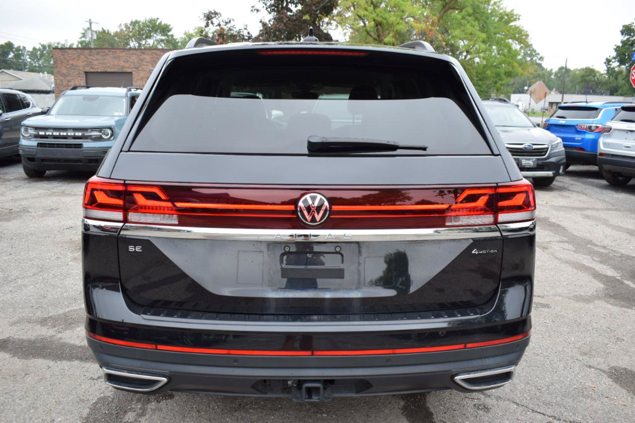Used 2024 Volkswagen Atlas SE AWD/4WD image 7