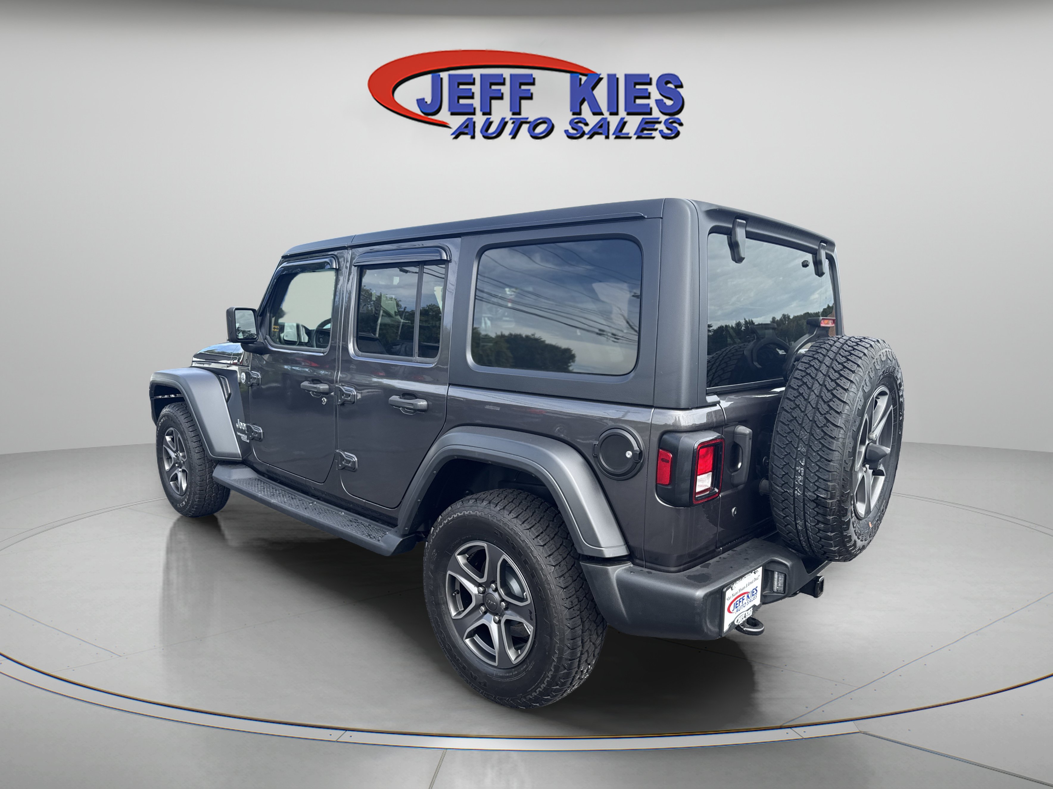 Used 2018 Jeep Wrangler Unlimited Sport S AWD/4WD image 7