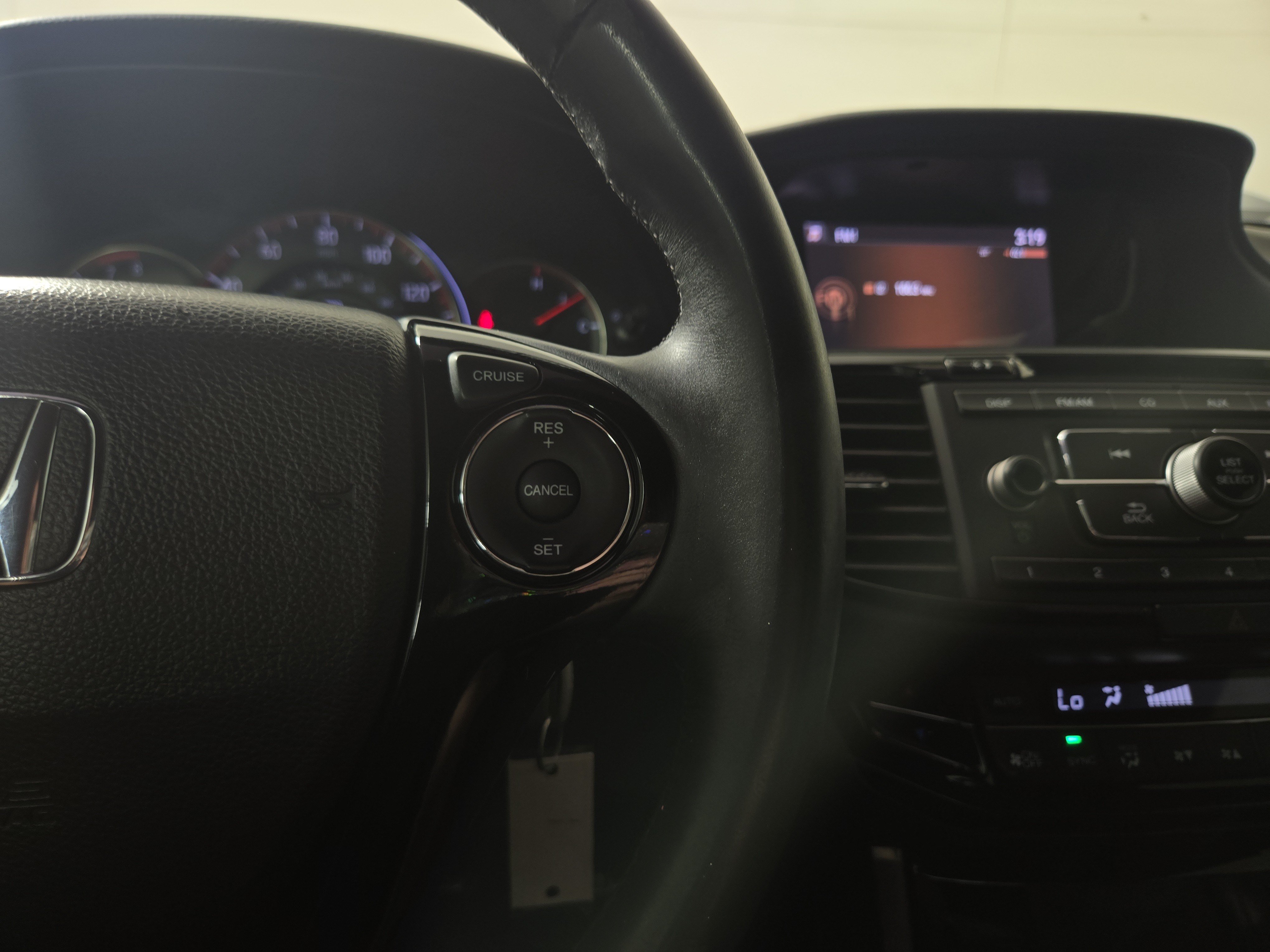 Used 2016 Honda Accord Sport image 17